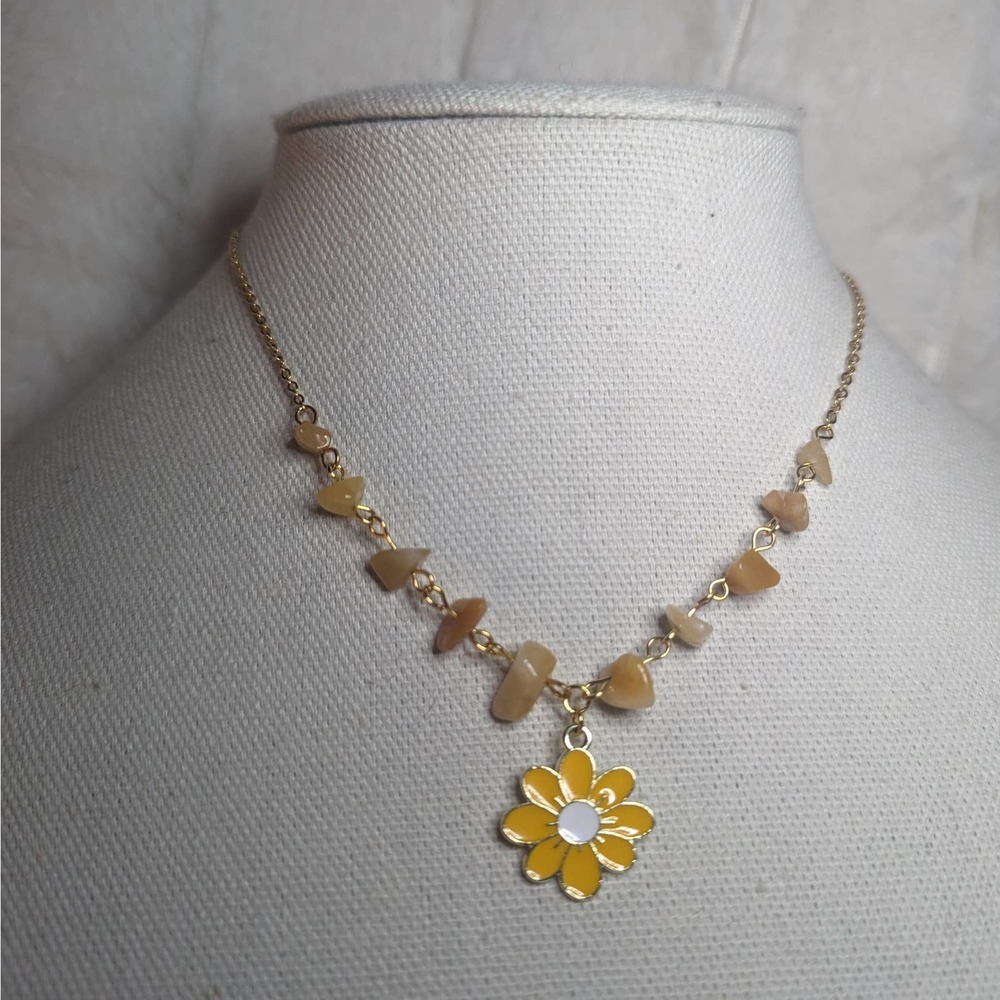 Citrine Beads & Daisy Flower Charm Gold Necklace